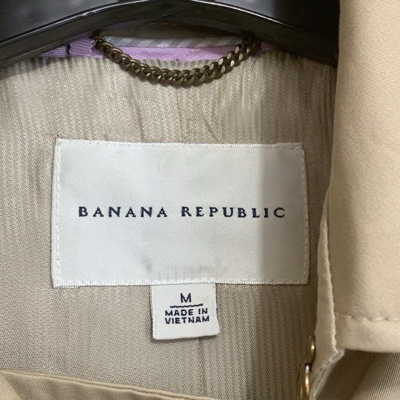 Banana Republic | Golden Beige Water-Resistant Classic Twill Lined Trench Coat M - Picture 10 of 17